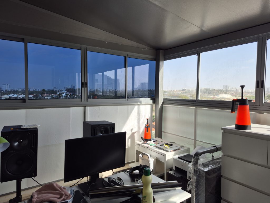 ציפוי אנטי סאן בבית